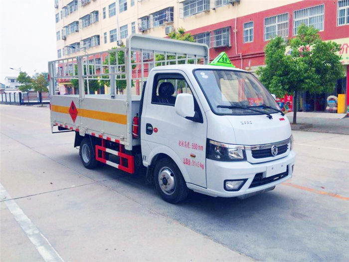 东风途逸气瓶运输车
