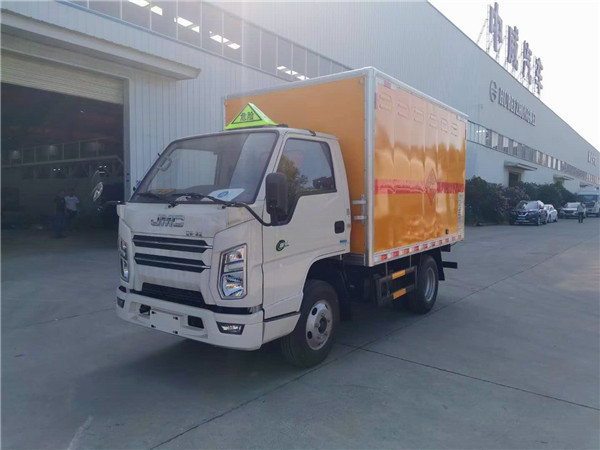 国六江铃杂项危险品运输车 国六江铃杂项危险品运输车